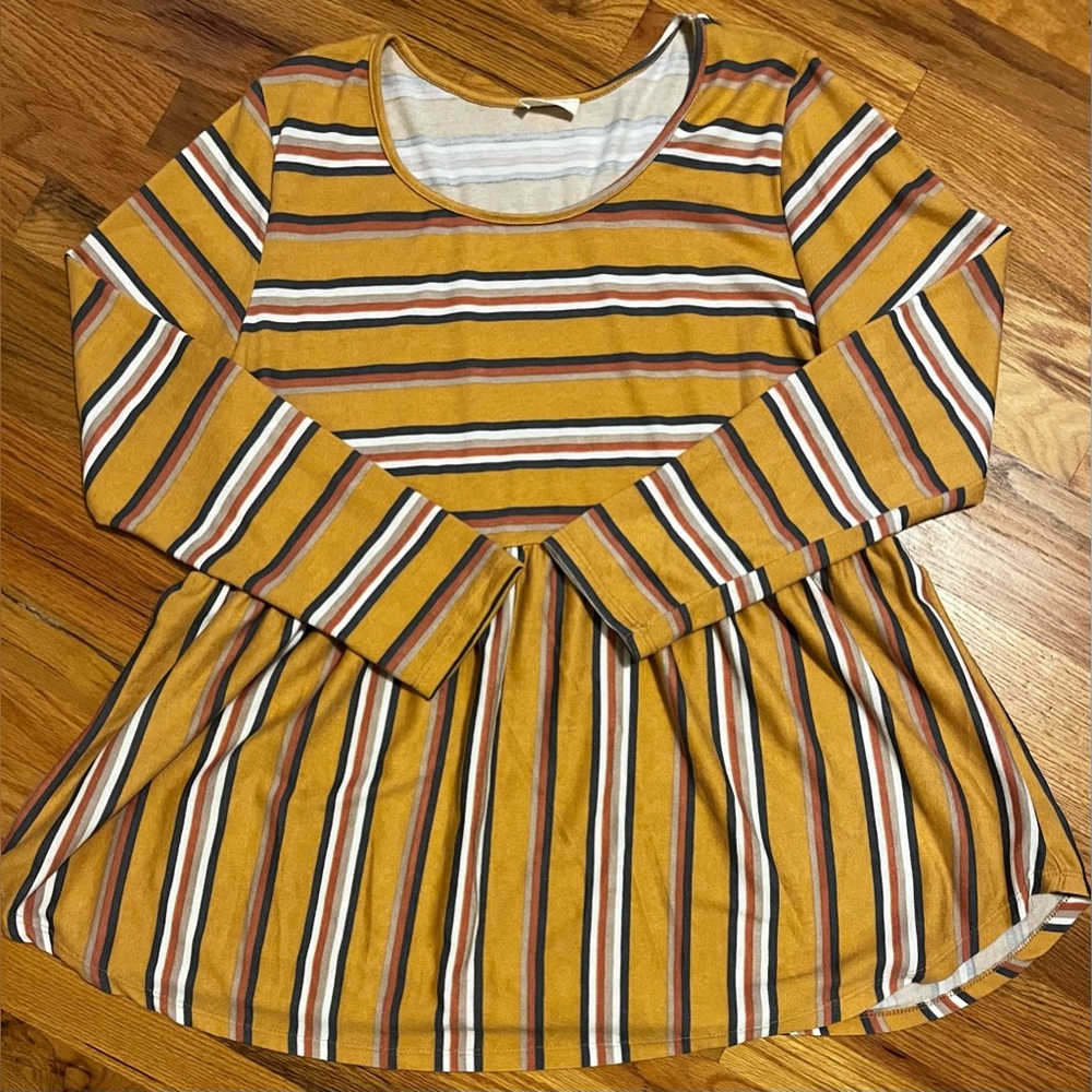 Be Stage 3X, long-sleeve striped curvy smocked peplum top. Stretchy & flowy.USA.